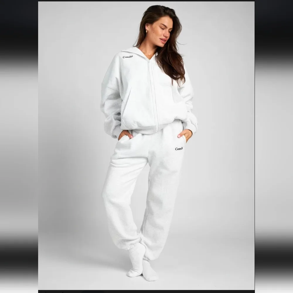 Comfrt Sweatpants (White, Light Grey) - Picture 2 of 5